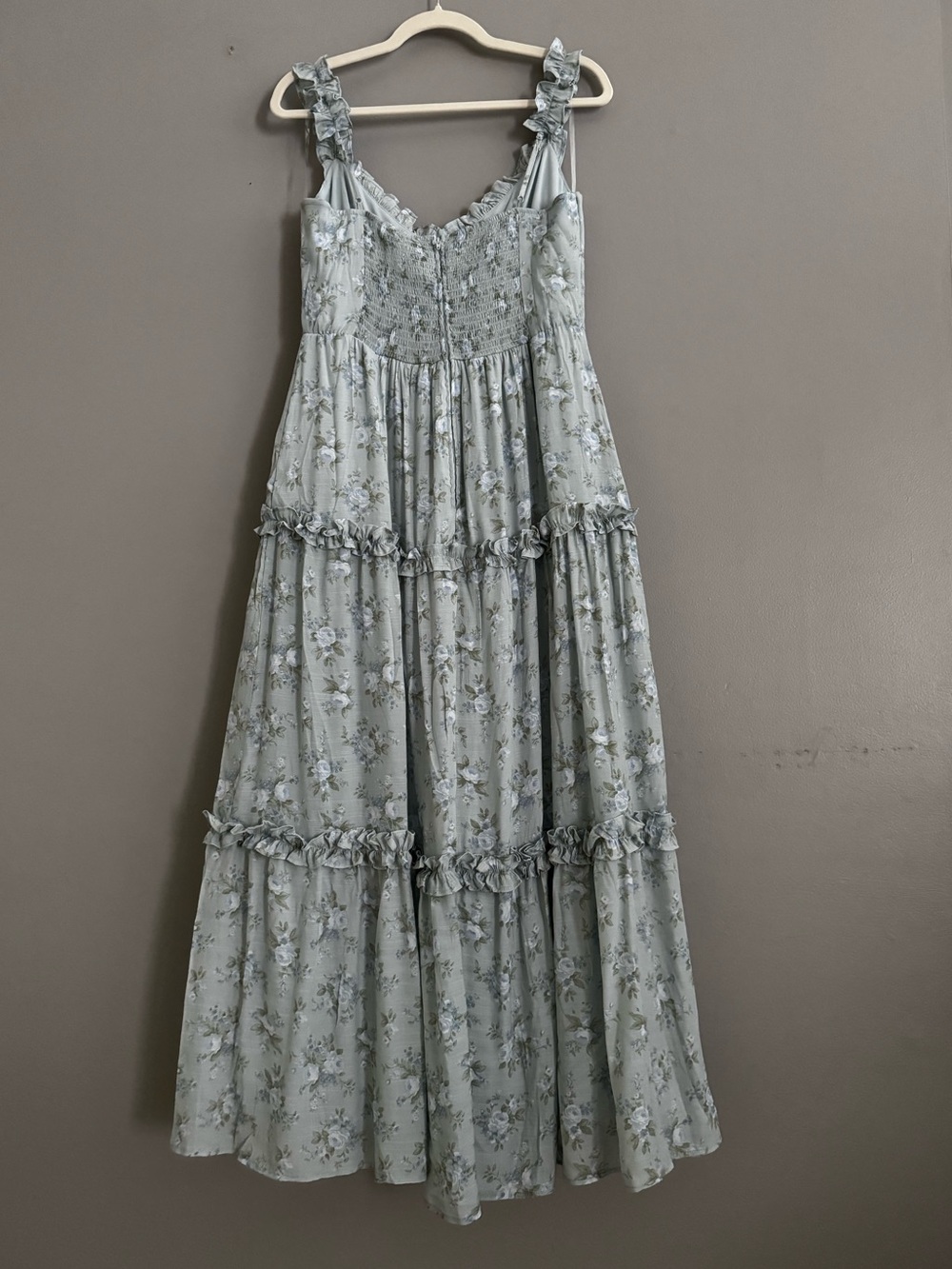 NWT Altar’d State Angelle textured Floral Tiered Maxi Dress - Picture 3 of 11